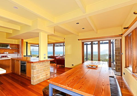 Cloudy Bay Villa - Accommodation Melbourne 3