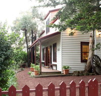 Coach House - Accommodation Melbourne