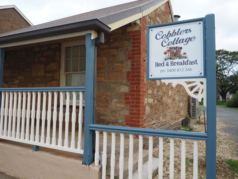 Cobblers Cottage B&B - Accommodation Melbourne 0