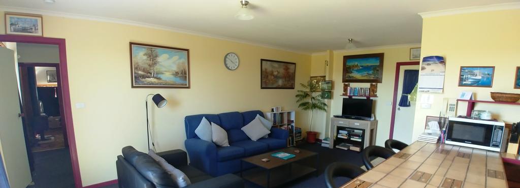 Cobrico VIC Accommodation Melbourne