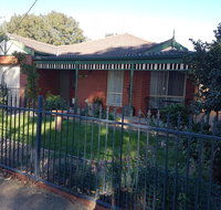 Cobram Cottage - Accommodation Melbourne