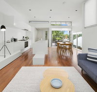 Cogens Two Bedroom Townhouse - Accommodation Melbourne