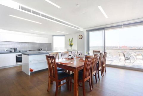 Collingwood Central Seven - Accommodation Melbourne 0