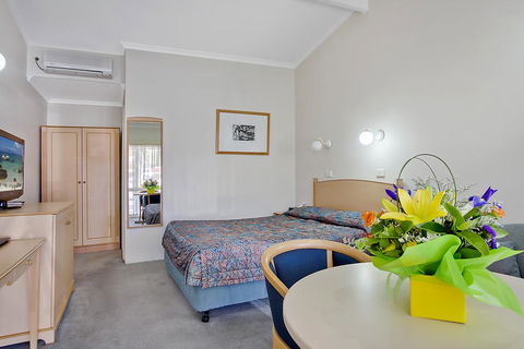 Comfort Inn Blue Lagoon - Melbourne 4u 2
