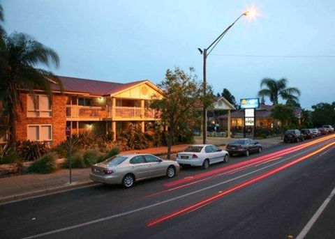 Comfort Inn Blue Lagoon - Melbourne 4u 0