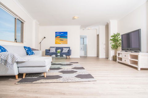 Convenient 2bed Rockdale APT Next To Station&Beach - Accommodation Melbourne 0