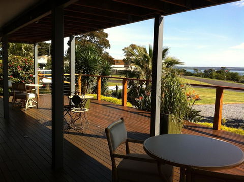 Corinella On The Esplanade Bed & Breakfast - Accommodation Melbourne 1
