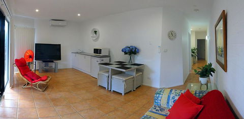 Corlette Retreat - Accommodation Melbourne 1