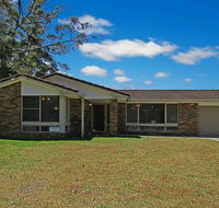 Corner Haven - family retreat with outdoor living - Accommodation Melbourne