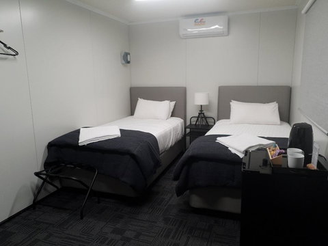 Cornwall House Accommodation - Accommodation Melbourne 1