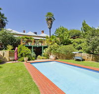 Corvah House - Accommodation Melbourne