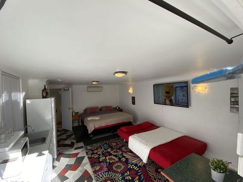 Cosy Units Convenient Fit All Needs - Accommodation Melbourne 0