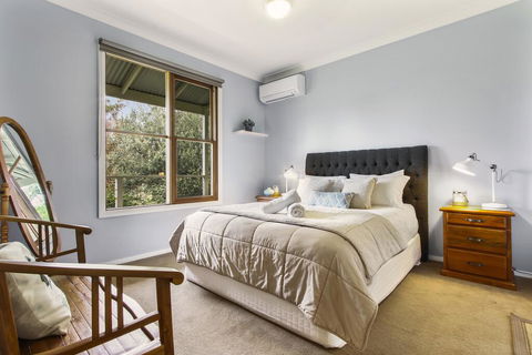 Country House Retreat - Accommodation Melbourne 2