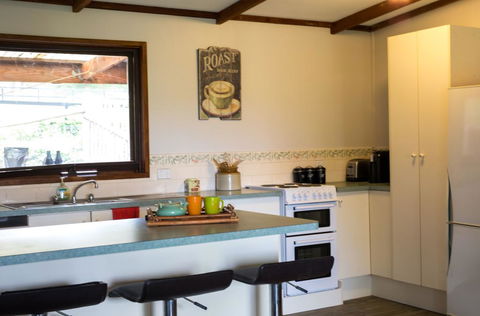 Country Lane Lysterfield - Accommodation Melbourne 2