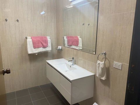 Country Plaza Halls Gap - Accommodation Melbourne 3