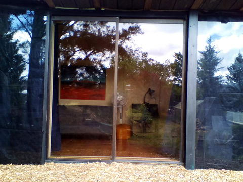 Country Studio - Melbourne 4u 2