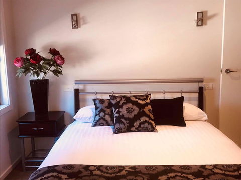 Creekside Apartment - Accommodation Melbourne 0
