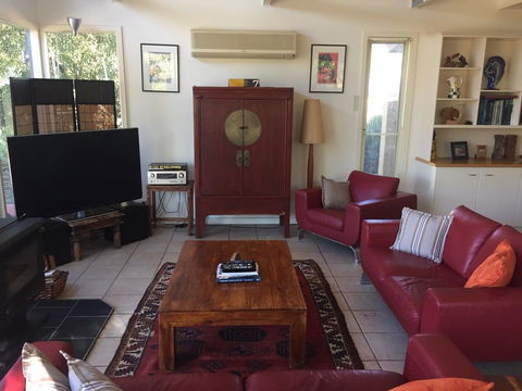 Cullen House - Accommodation Melbourne 3