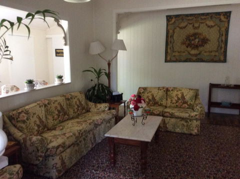CupnSaucer Cottage - Accommodation Melbourne 0