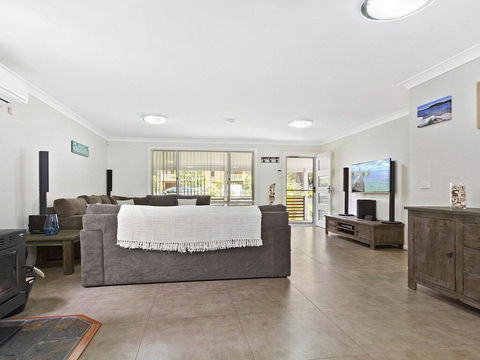 Currambene Cottage - All About Location - Accommodation Melbourne 1