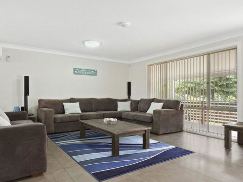 Currambene Cottage - All About Location - Accommodation Melbourne 3