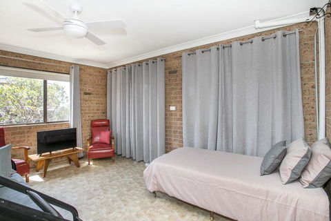 Deering 106, ULLADULLA - Accommodation Melbourne 0