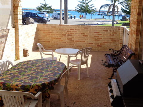 Denison Waterfront - Accommodation Melbourne 2
