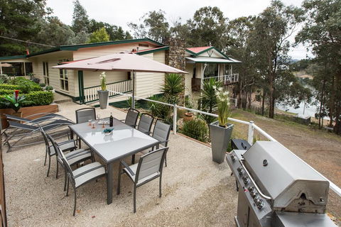 Devinegetaway - Melbourne 4u 2