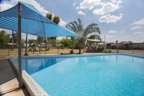Discovery Parks - Mt Isa - Melbourne 4u 1