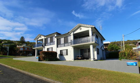Dolphin Court 1, 1 Gowing Street - Accommodation Melbourne 1