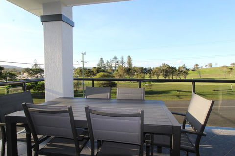 Dolphin Court 1, 1 Gowing Street - Accommodation Melbourne 3