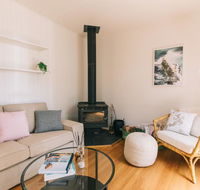 DOVESTONES BY THE SEA - INVERLOCH