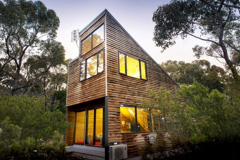 DULC Cabins - Accommodation Melbourne 1