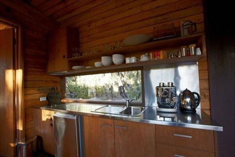 DULC Cabins - Accommodation Melbourne 2