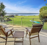 Eagle Point Getaway - Waterfront Serenity - Accommodation Melbourne