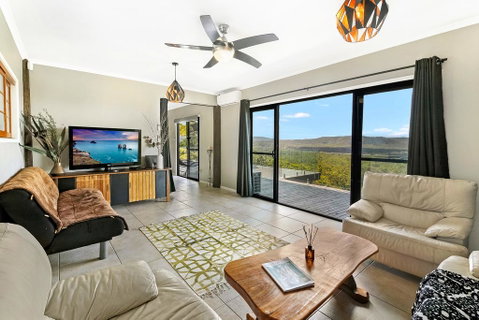Eagles Loft - Accommodation Melbourne 0