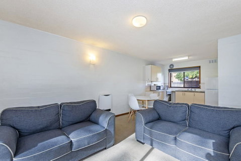 Eastern Beach Units #2 - Accommodation Melbourne 2