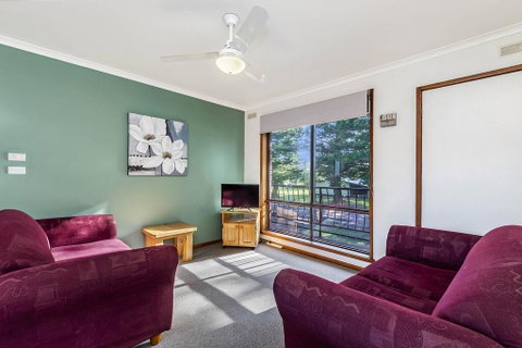 Eastern Beach Units #4 - Accommodation Melbourne 1