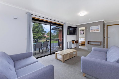 Eastern Beach Units #7 - Accommodation Melbourne 3