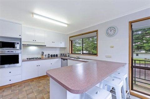 Eastern Beach Units #7 - Accommodation Melbourne 2
