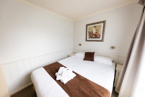 Eildon Riverside Holiday Park - Accommodation Melbourne 3