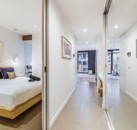 Elegant 1 bed 1 bath  Free Parking - Accommodation Melbourne