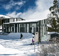 Elk at Falls - Accommodation Melbourne