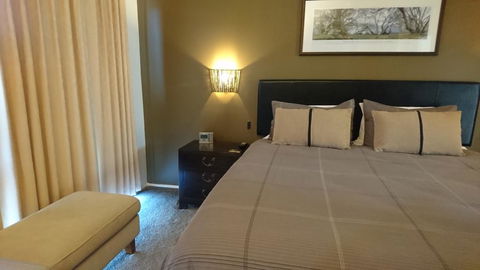 ELM Riverside Accommodation - Merrijig - Accommodation Melbourne 3