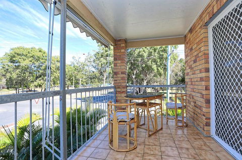 Enjoy Sunsets And Waterviews From Your Private Balcony - Accommodation Melbourne 0