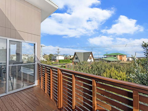 ESCAPE 2 BROPHY - Accommodation Melbourne 3