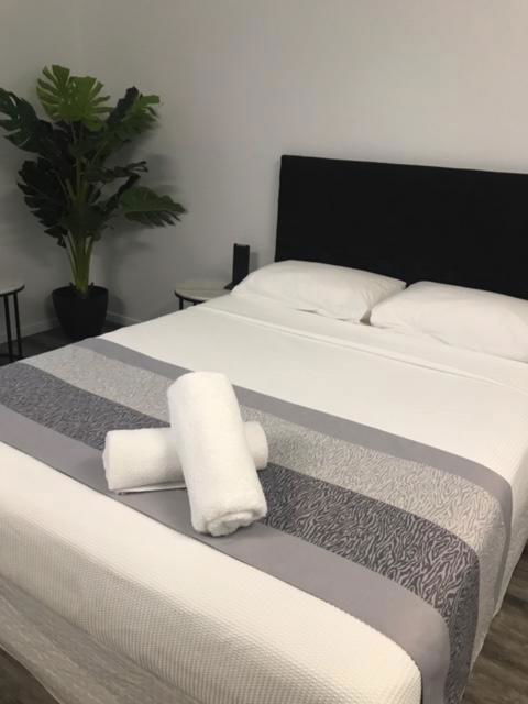 Escape On Lake - Accommodation Melbourne 2