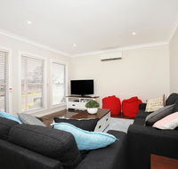 Fairways - 10 Mins to Hyams Beach - Accommodation Melbourne