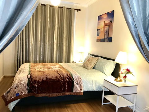 Family Home In Prime Location Melbourne - Accommodation Melbourne 0