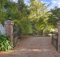 FARCRY - Accommodation Melbourne